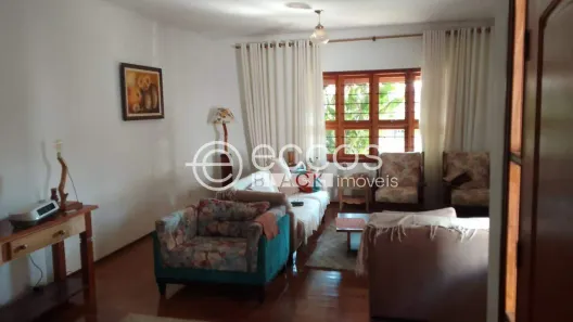 Casa com 3 Quartos à venda, 280m² no Jardim Astro, Sorocaba