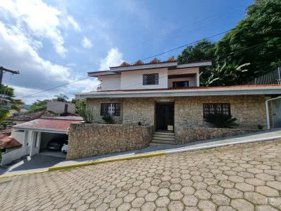 Casa com 5 Quartos à venda, 348m² no Córrego Grande, Florianópolis