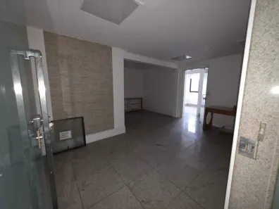 Ponto Comercial à venda, 110m² no Praia da Costa, Vila Velha