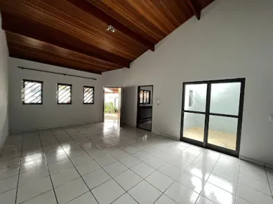 Casa com 3 Quartos para alugar, 150m² no Jardim Bela Vista, Indaiatuba
