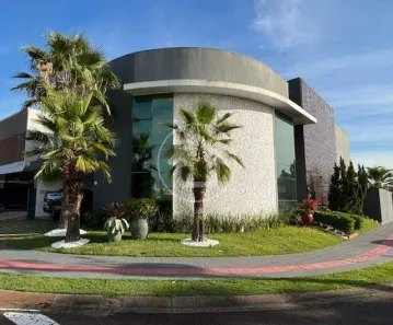 Sobrado com 4 Quartos à venda, 450m² no Residencial Damha, Campo Grande