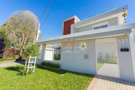 Sobrado com 3 Quartos à venda, 212m² no Boa Vista, Curitiba