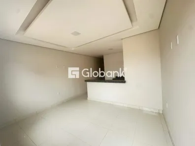 Casa com 2 Quartos à venda, 180m² no Santo Inácio, Montes Claros
