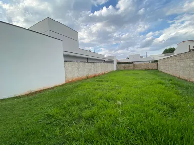 Lote/Terreno à venda, 300m² no Parque Brasil 500, Paulínia