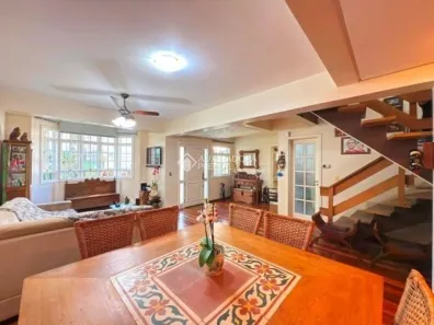 Casa de Condomínio com 4 Quartos à venda, 257m² no Guarujá, Porto Alegre