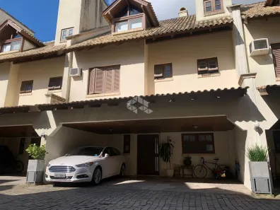 Casa de Condomínio com 3 Quartos à venda, 249m² no Vila Assunção, Porto Alegre
