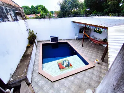 Sobrado com 3 Quartos à venda, 250m² no Tarumã, Manaus