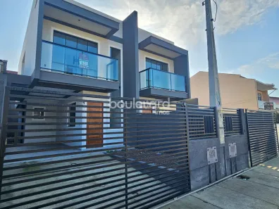 Sobrado com 2 Quartos à venda, 110m² no Forquilhas, São José