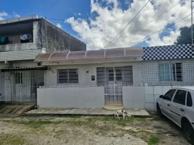 Casa com 2 Quartos para alugar, 95m² no Tejipió, Recife