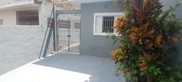 Casa com 2 Quartos para alugar, 110m² no Baronesa, Osasco