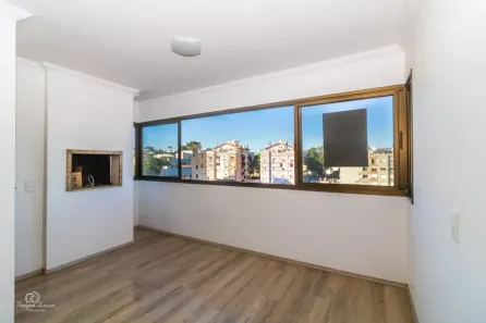 Apartamento com 2 Quartos à venda, 75m² no Três Figueiras, Porto Alegre