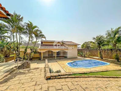 Fazenda/Sítio com 3 Quartos à venda, 314m² no Colinas de Indaiatuba II, Indaiatuba