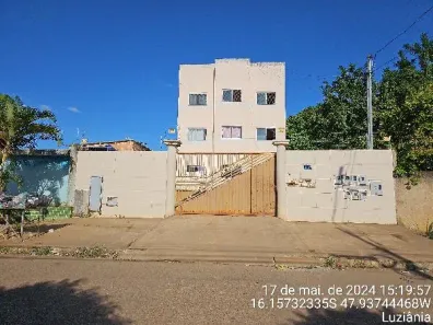 Apartamento com 2 Quartos à venda, 68m² no Parque Industrial Mingone, Luziânia