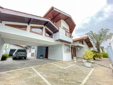 Casa com 6 Quartos à venda, 352m² no Vila Nova, Jaraguá do Sul