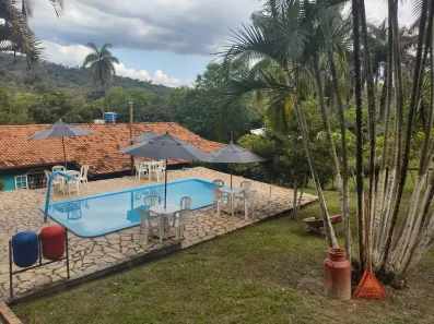 Fazenda/Sítio com 5 Quartos à venda, 700m² no Bandeirinhas, Betim