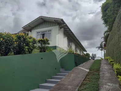 Casa com 3 Quartos à venda, 239m² no Velha, Blumenau