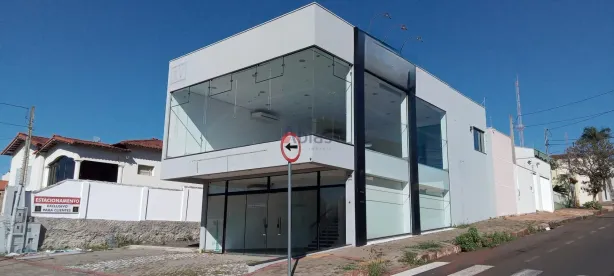 Ponto Comercial para alugar, 207m² no Jardim São Carlos, São Carlos