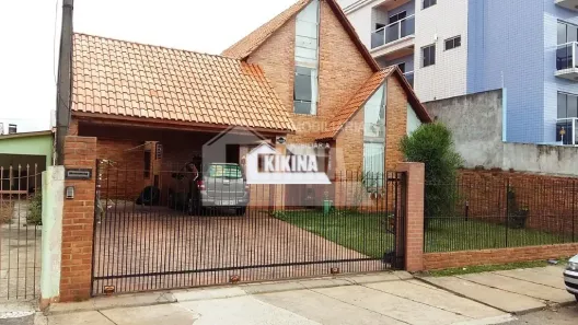 Casa com 1 Quarto à venda, 250m² no Uvaranas, Ponta Grossa