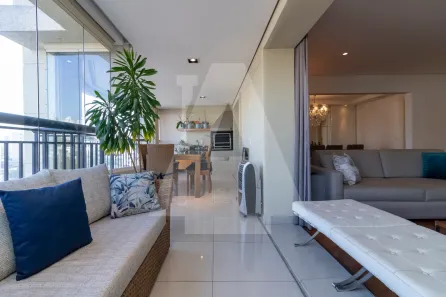 Apartamento com 3 Quartos à venda, 240m² no Santa Cecília, São Paulo