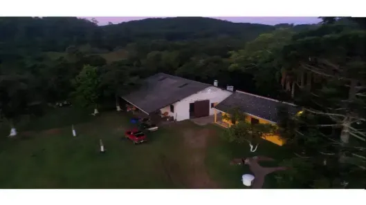 Fazenda/Sítio com 3 Quartos à venda, 440m² no Fiuza, Viamão
