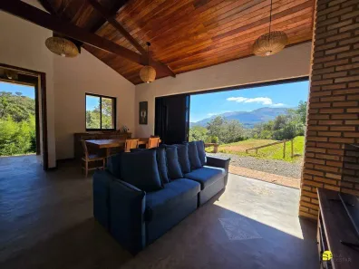 Fazenda/Sítio com 3 Quartos à venda, 140m² no , Moeda