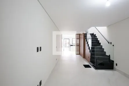 Casa com 3 Quartos à venda, 145m² no Jardim Sabará, São Paulo