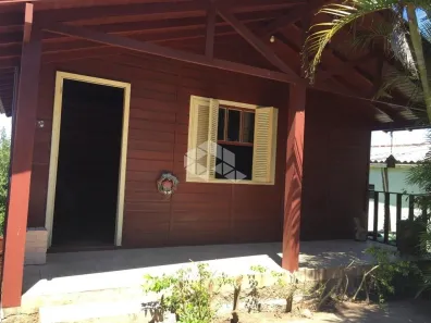 Casa com 2 Quartos à venda, 120m² no Vila Nova, Porto Alegre