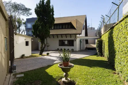 Casa com 4 Quartos à venda, 450m² no Portão, Curitiba