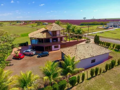 Casa com 4 Quartos à venda, 1304m² no , Porecatu