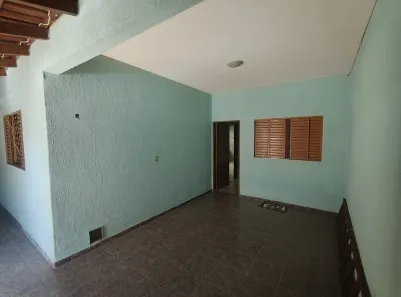 Fazenda/Sítio com 3 Quartos à venda, 128m² no Jardim Roriz, Brasília
