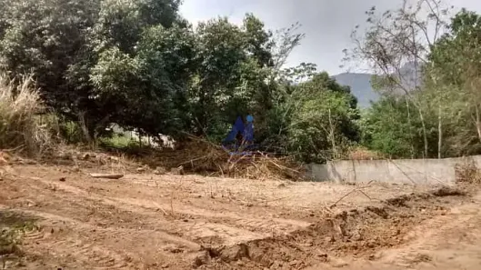 Lote/Terreno à venda, 180m² no Guaratiba, Rio de Janeiro