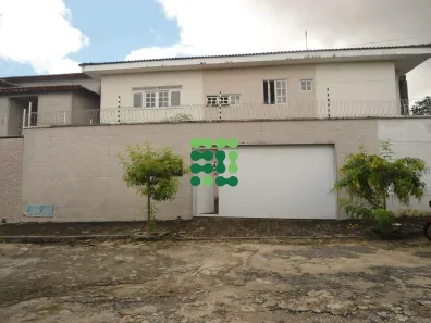 Casa com 6 Quartos à venda, 216m² no Cajazeiras, Fortaleza