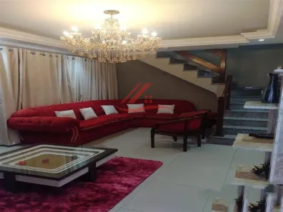 Sobrado com 4 Quartos à venda, 150m² no Parque São Vicente, Mauá