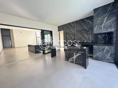 Casa de Condomínio com 3 Quartos à venda, 253m² no Jardim Botânico, Uberlândia