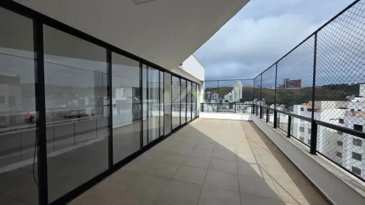 Cobertura com 4 Quartos para alugar, 239m² no Teixeiras, Juiz de Fora