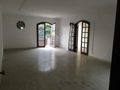 Casa com 4 Quartos à venda, 250m² no Pinheiros, São Paulo