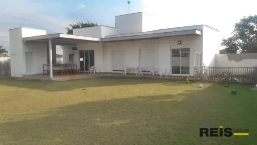 Casa de Condomínio com 2 Quartos à venda, 210m² no , Araçoiaba da Serra