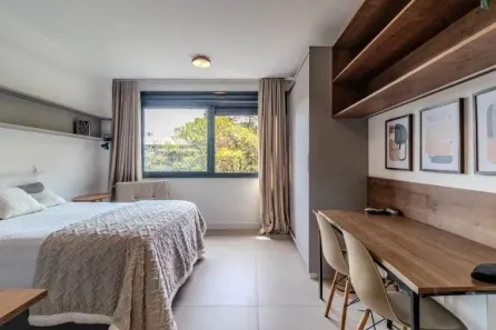 Apartamento com 1 Quarto para alugar, 28m² no Mont Serrat, Porto Alegre