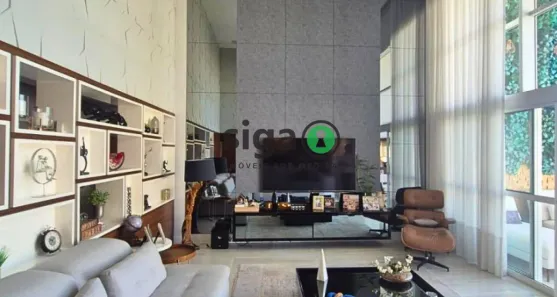 Apartamento com 4 Quartos à venda, 238m² no Vila Suzana, São Paulo