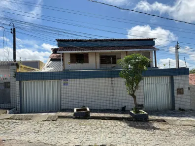 Casa com 3 Quartos para alugar, 150m² no Cajueiro, Recife