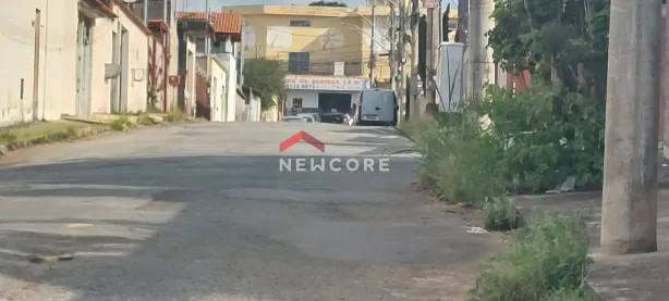 Casa com 3 Quartos à venda, 360m² no Camilo Alves, Contagem