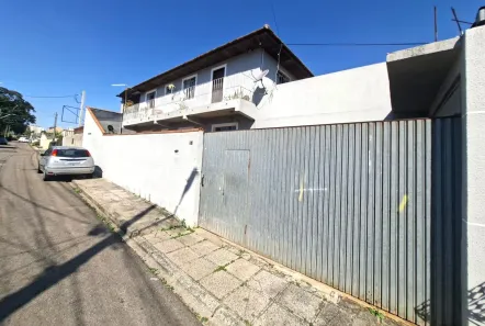 Casa com 3 Quartos à venda, 110m² no Novo Mundo, Curitiba