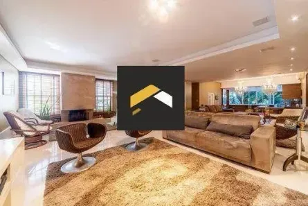 Casa de Condomínio com 3 Quartos para alugar, 567m² no Boa Vista, Porto Alegre