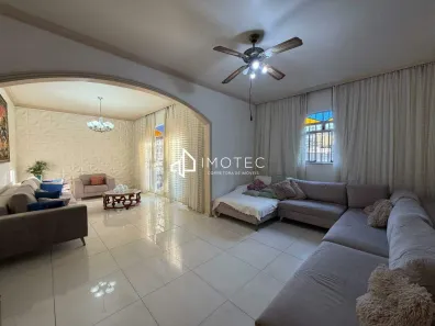Casa com 5 Quartos à venda, 300m² no Nova Floresta, Belo Horizonte