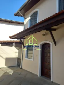 Sobrado com 2 Quartos para alugar, 102m² no Vila Bourghese, Pindamonhangaba