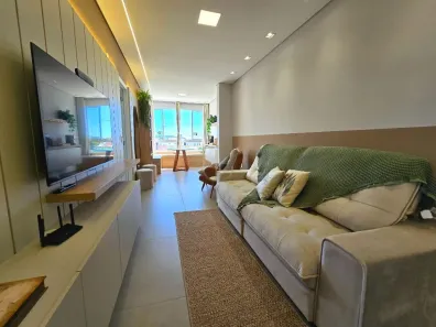 Apartamento com 2 Quartos à venda, 74m² no Meia Praia, Navegantes