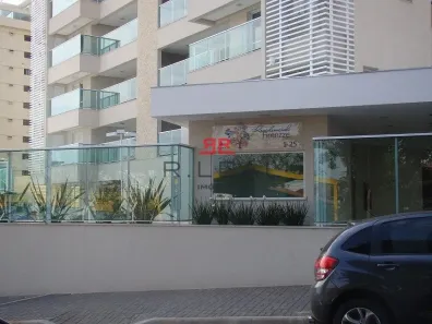 Apartamento com 3 Quartos para alugar, 125m² no Jardim Amália, Bauru