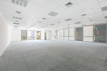 Ponto Comercial com 10 Quartos para alugar, 358m² no Vila Uberabinha, São Paulo