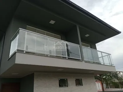 Casa com 2 Quartos à venda, 101m² no Araçatuba, Imbituba