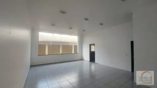 Sala Comercial para alugar, 110m² no Jardim Paulista, Atibaia
